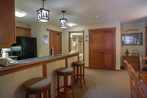 2202 - Two Bedroom Standard Eagle Springs East 2 Condo by RedAwning