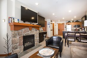 2403 - Two Bedroom Deluxe Eagle Springs East 2 Condo by RedAwning