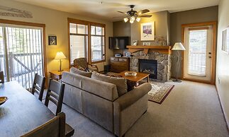 1102 - Two Bedroom Standard Eagle Springs West 2 Condo by RedAwning