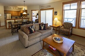 1102 - Two Bedroom Standard Eagle Springs West 2 Condo by RedAwning