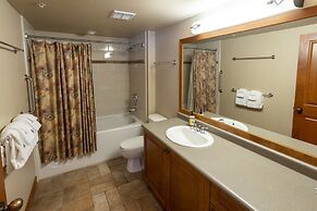 1102 - Two Bedroom Standard Eagle Springs West 2 Condo by RedAwning