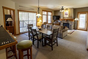 1102 - Two Bedroom Standard Eagle Springs West 2 Condo by RedAwning