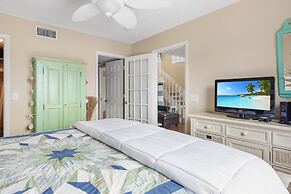 North Beach Village 6325 3 Bedroom Home by RedAwning