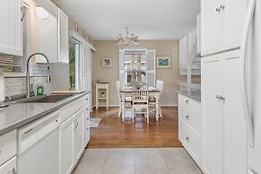 North Beach Village 6325 3 Bedroom Home by RedAwning