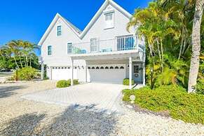 North Beach Village 6325 3 Bedroom Home by RedAwning