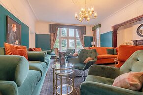 Springbank Manor