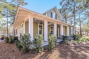 1299 Laurel Grove 3 Bedroom Home by RedAwning