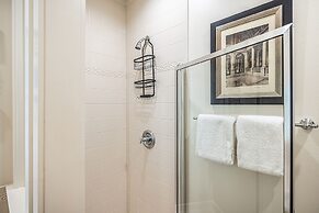 1299 Laurel Grove 3 Bedroom Home by RedAwning