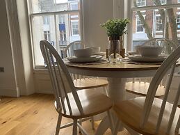 Hull Spacious Apartment 5