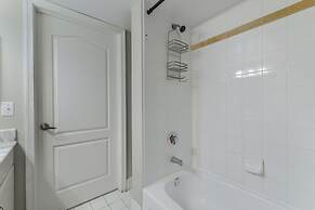 Stylish  Condo in Brickell Free Parking