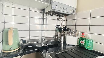 Impeccable 1 Bedroom Flat in Central London