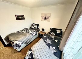 Pet Friendly - 6 Guests - Haven Lakeland