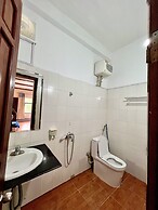 Thang Hen Lake - Tourist Village