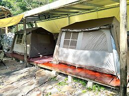 Thang Hen Lake - Tourist Village