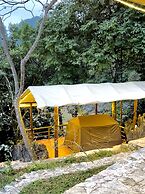 Thang Hen Lake - Tourist Village