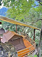 Thang Hen Lake - Tourist Village