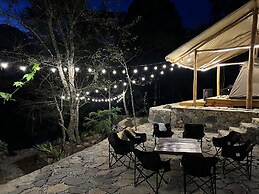 Thang Hen Lake - Tourist Village