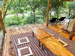 Thang Hen Lake - Tourist Village