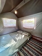 Thang Hen Lake - Tourist Village