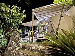 Thang Hen Lake - Tourist Village