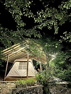 Thang Hen Lake - Tourist Village