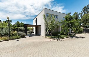 Exclusiva Casa en Complejo Privado