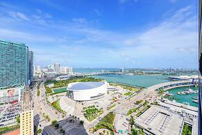 Luxury Studio Near from Bayfront Park