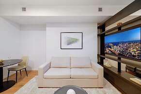 Luxury Studio Near from Bayfront Park