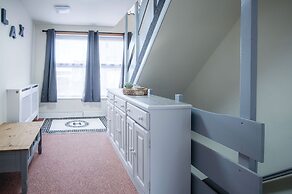 Fulke Street - 2 Bedroom Apartment - Milford Haven