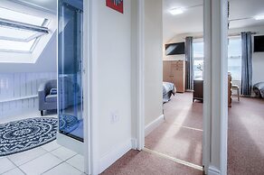 Fulke Street - 2 Bedroom Apartment - Milford Haven