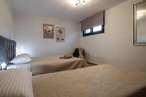 The Black Pearl Villas