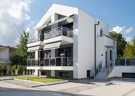 The Black Pearl Villas