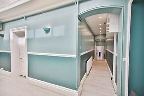 The Penthouse of Palace Court