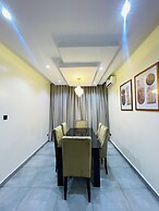 The Azaria Hotel & Apartment