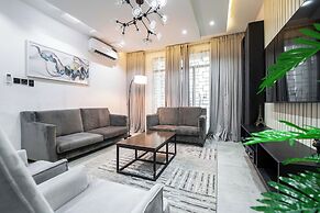 The Azaria Hotel & Apartment