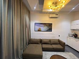 The Azaria Hotel & Apartment