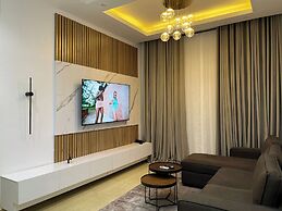 The Azaria Hotel & Apartment