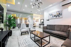 The Azaria Hotel & Apartment