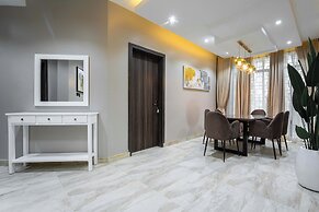 The Azaria Hotel & Apartment