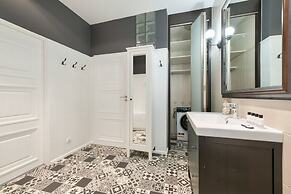 Dom & House - Monte Cassino 49 Supreme