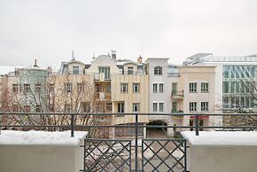 Dom & House - Monte Cassino 49 Supreme