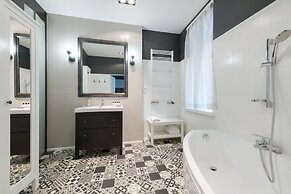 Dom & House - Monte Cassino 49 Supreme