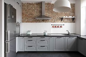 Roxy by Q4Apartments