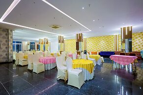 Nikko Premier - Near Medanta Hospital