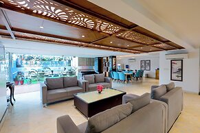 Nikko Premier - Near Medanta Hospital