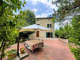 Adam House - Beautiful exc Pool - Sleeps 8