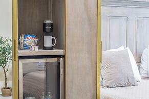 Hotel Whiskey in Pascagoula