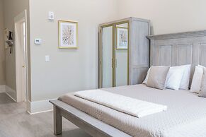 Hotel Whiskey in Pascagoula