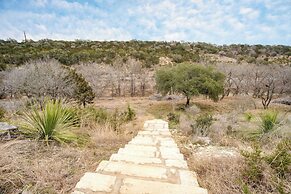 Sotol by Avantstay Direct River Access + Views