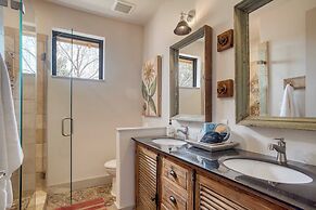 Sotol by Avantstay Direct River Access + Views